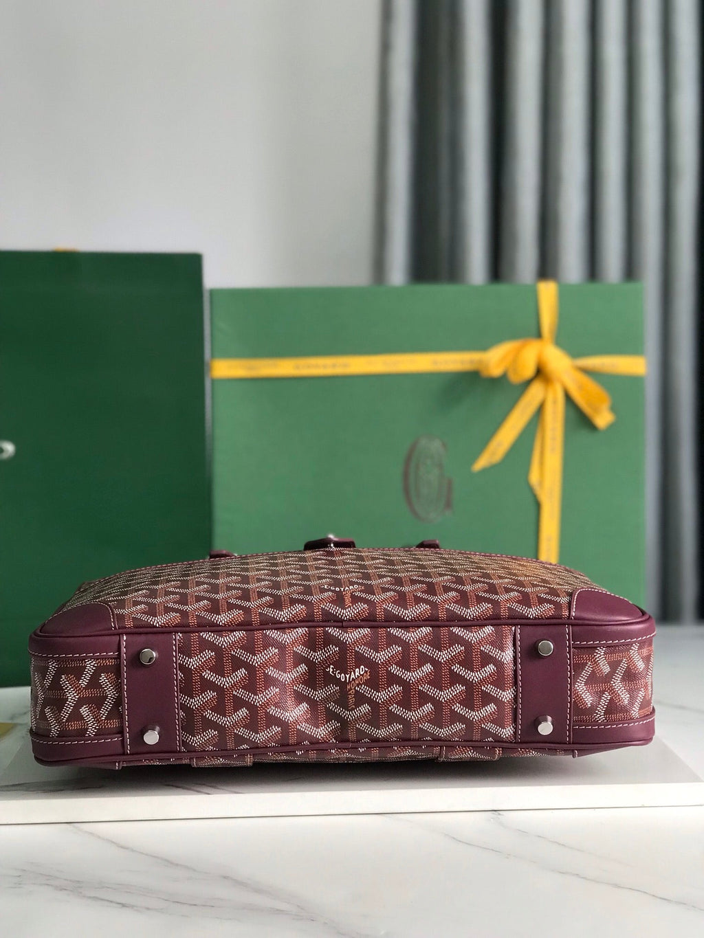 GOYARD AMBASSADE DOCUMENT CASE 35 IN WINE RED GOYARDINE CANVAS