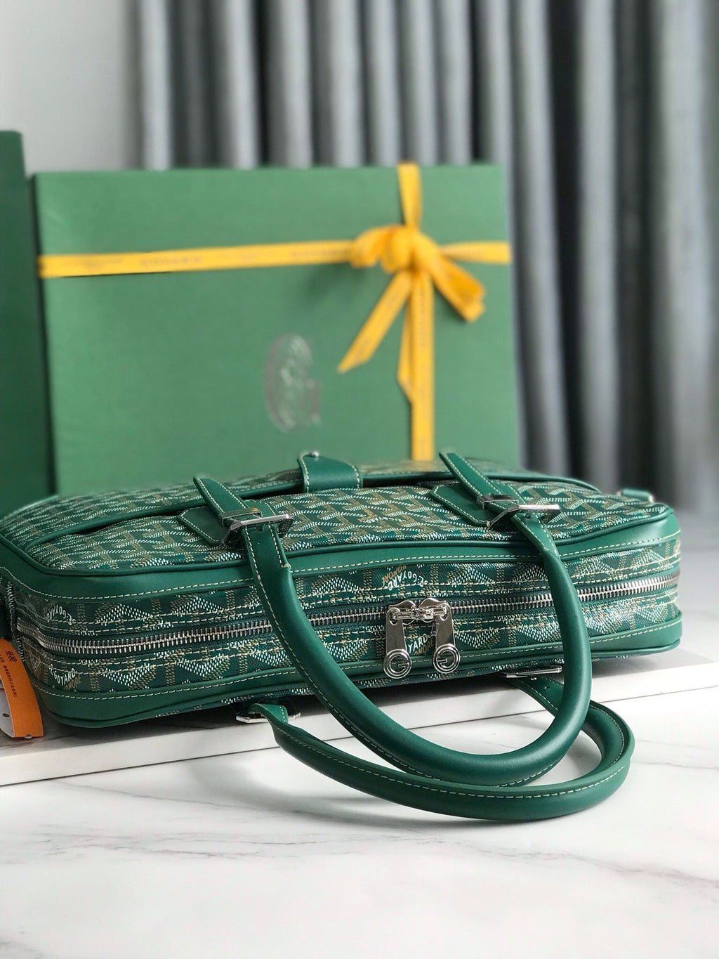 GOYARD AMBASSADE DOCUMENT CASE 35 IN GREEN GOYARDINE CANVAS