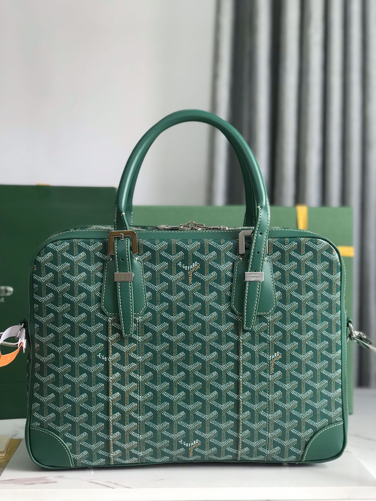 GOYARD AMBASSADE DOCUMENT CASE 35 IN GREEN GOYARDINE CANVAS