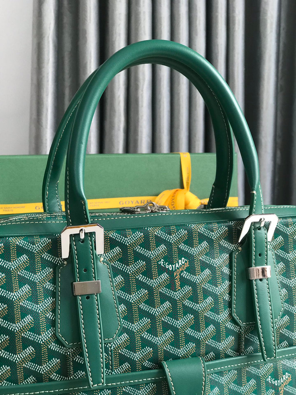 GOYARD AMBASSADE DOCUMENT CASE 35 IN GREEN GOYARDINE CANVAS