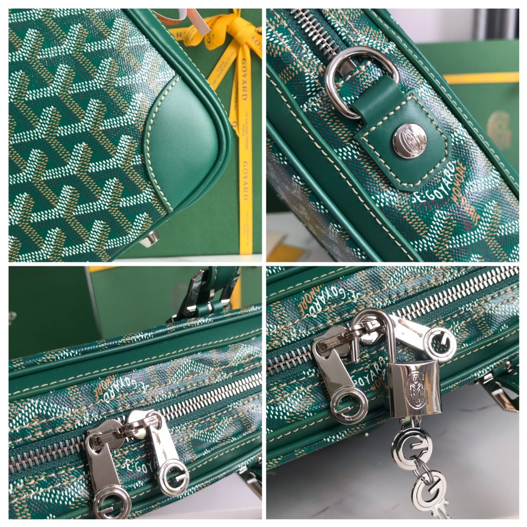 GOYARD AMBASSADE DOCUMENT CASE 35 IN GREEN GOYARDINE CANVAS