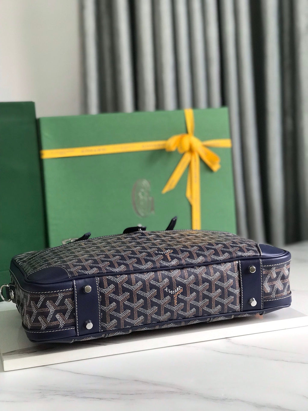 GOYARD AMBASSADE DOCUMENT CASE 35 IN NAVY BLUE GOYARDINE CANVAS