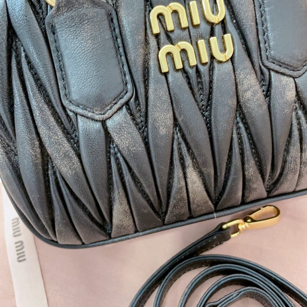 MIU MIU ARCADIE MATELASSÉ NAPPA SMALL BAG 19 IN BLACK LAMBSKIN GOLD HARDWARE