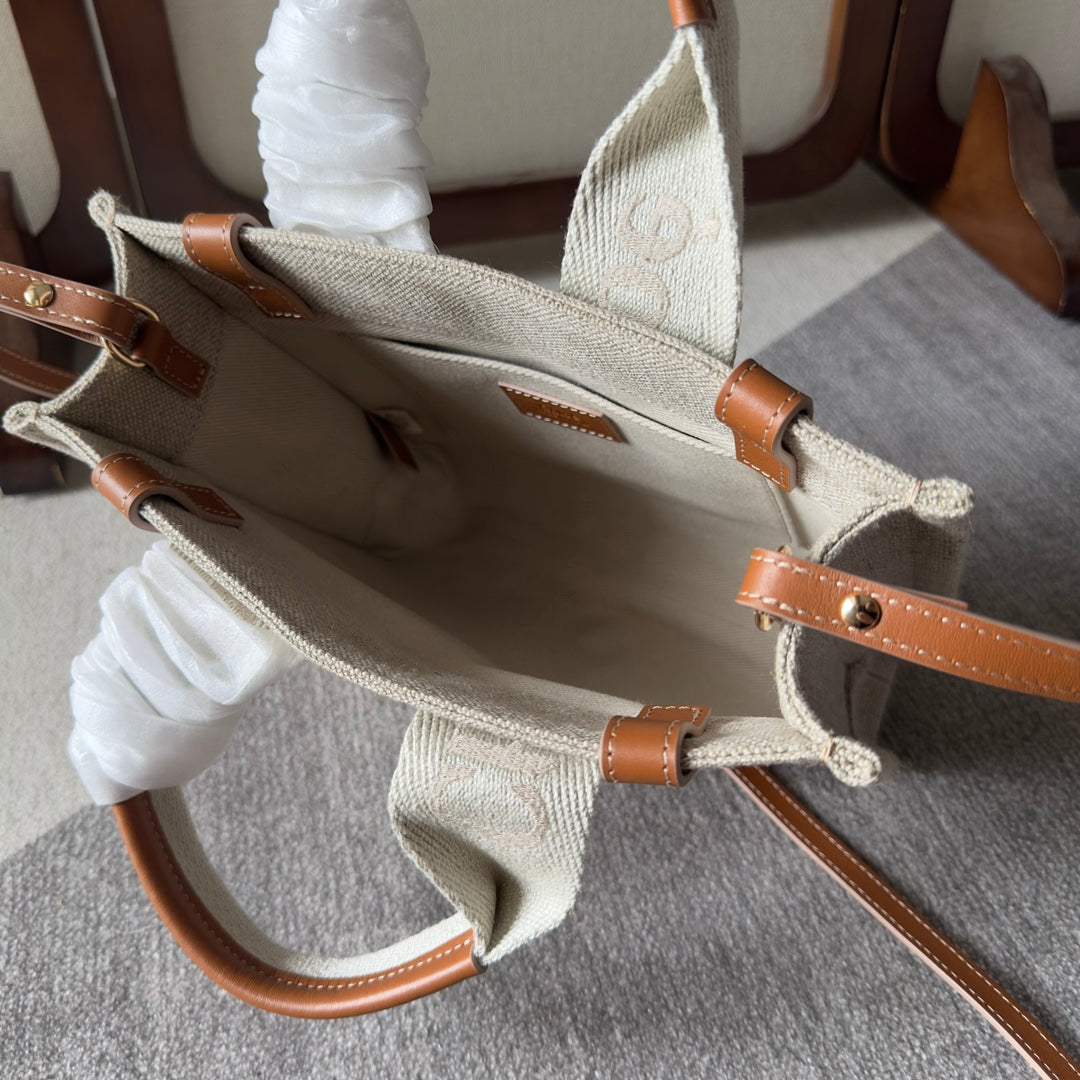 CHLOE SMALL WOODY TOTE BAG 26.5 IN BEIGE LINEN CANVAS WEBBING LOGO EMBROIDERY BROWN CALFSKIN