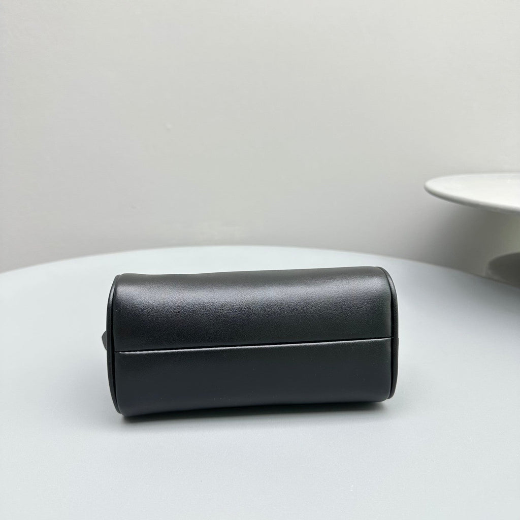 MIU MIU TOP-HANDLE 18 BAG IN BLACK CALFSKIN