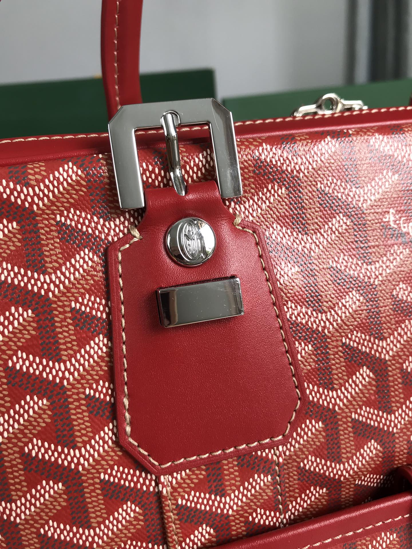 GOYARD AMBASSADE DOCUMENT CASE 35 IN CLASSIC RED GOYARDINE CANVAS