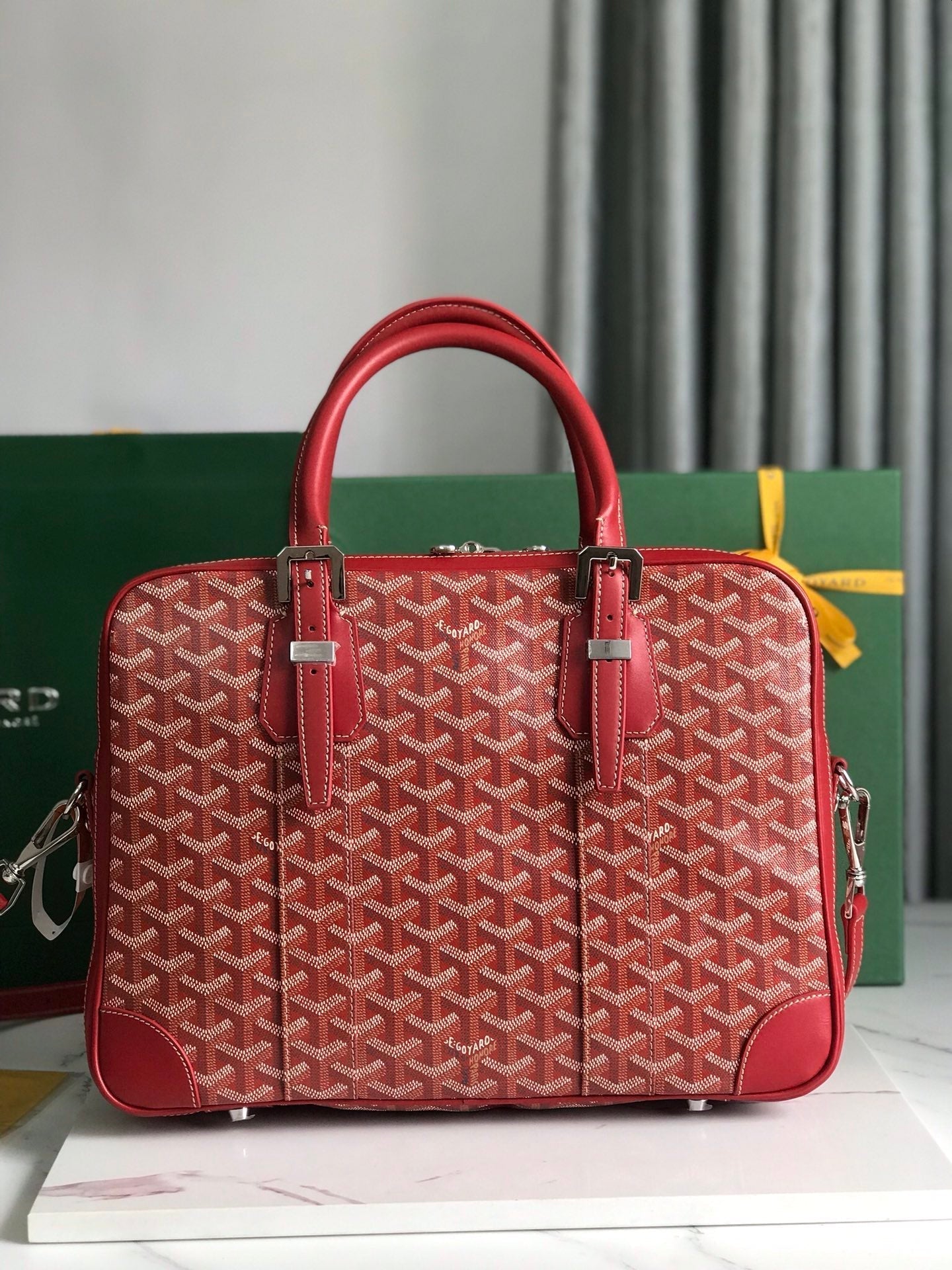 GOYARD AMBASSADE DOCUMENT CASE 35 IN CLASSIC RED GOYARDINE CANVAS