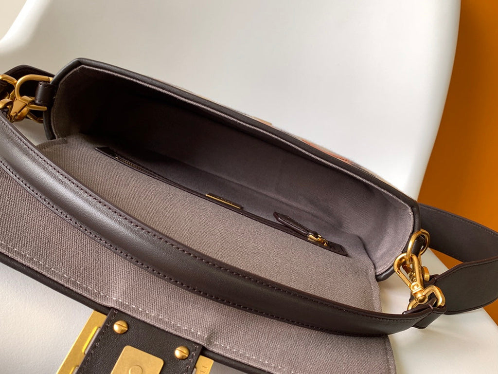 FENDI Fend Baguette Brown and Multicolour Canvas Bag 27 with FF Embroidery Ghw