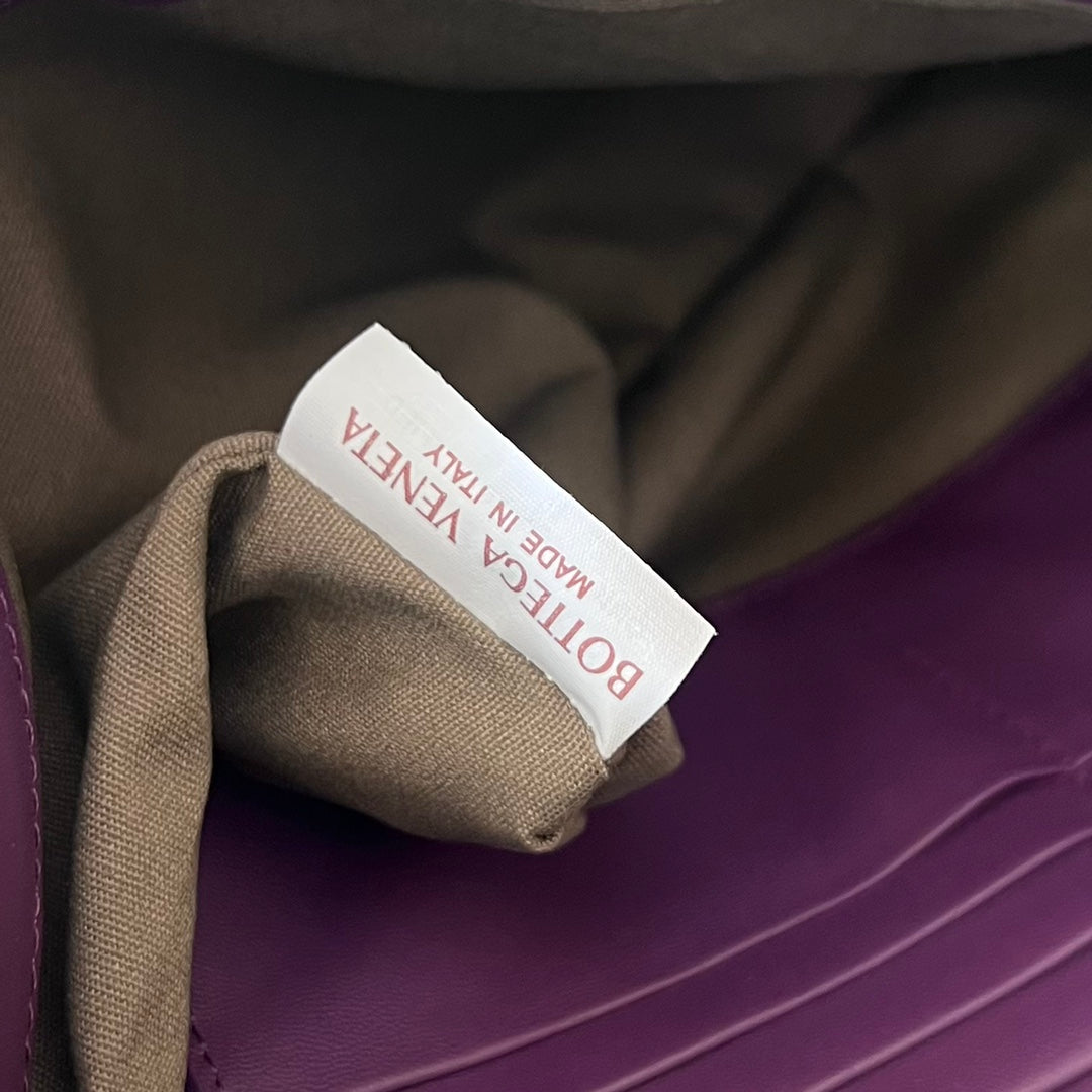 BOTTEGA VENETA INTRECCIATO 30 IN PURPLE VIOLET LAMBSKIN