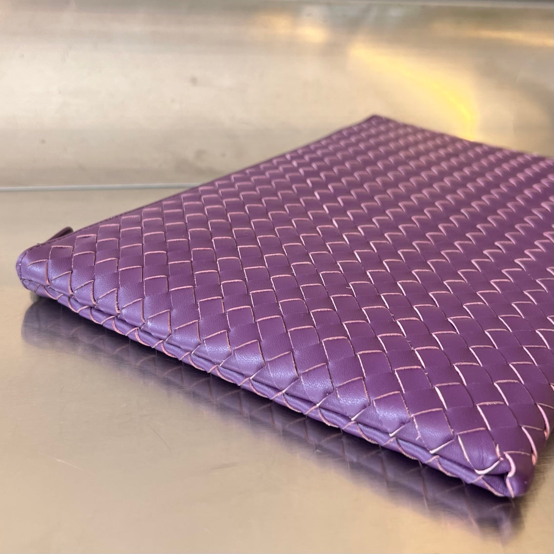 BOTTEGA VENETA INTRECCIATO 30 IN PURPLE VIOLET LAMBSKIN
