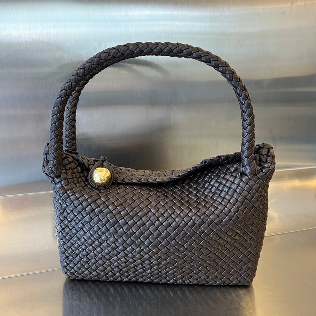 BOTTEGA VENETA TOSCA 27 BAG IN CHOCOLATE CALFSKIN