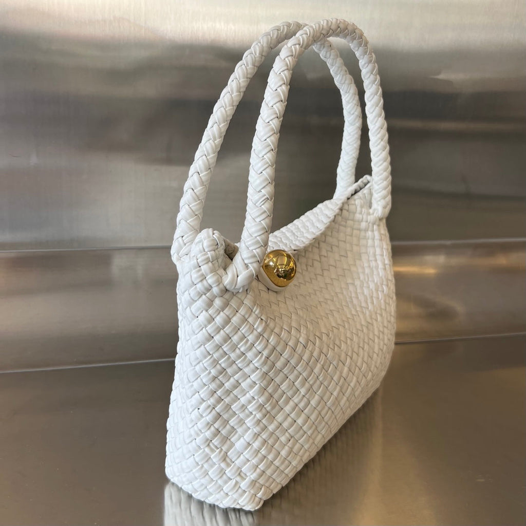 BOTTEGA VENETA TOSCA 27 BAG IN WHITE CALFSKIN