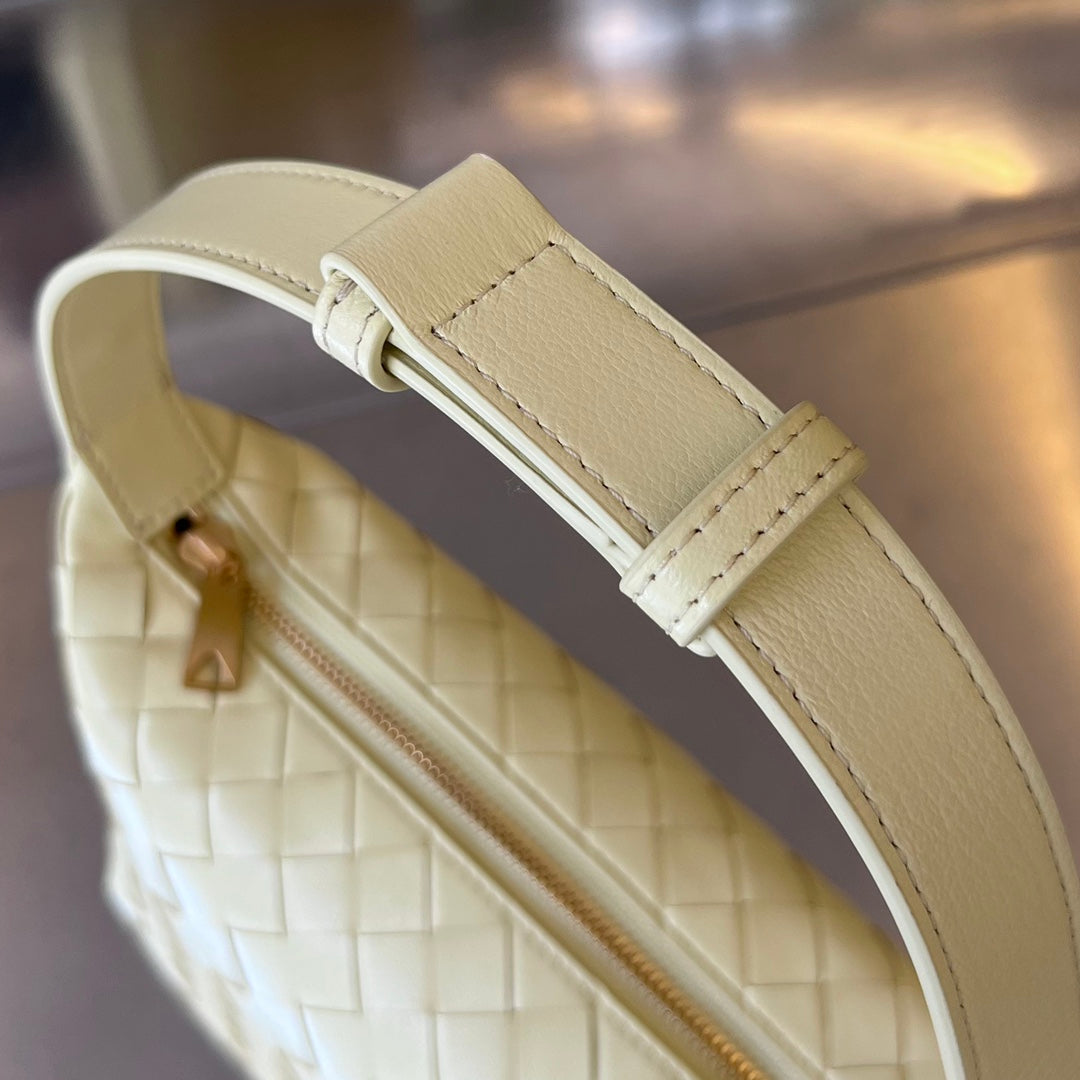 BOTTEGA VENETA WALLACE 22 BAG IN YELLOW CREAM CALFSKIN