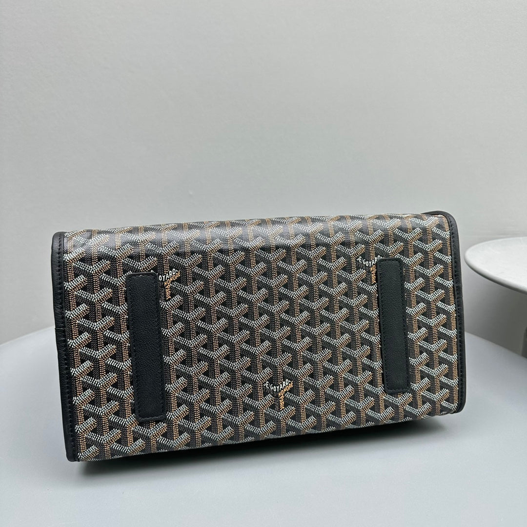 GOYARD LEGER BACKPACK 37 IN BLACK GOYARDINE CANVAS WITH CALFSKIN TRIM