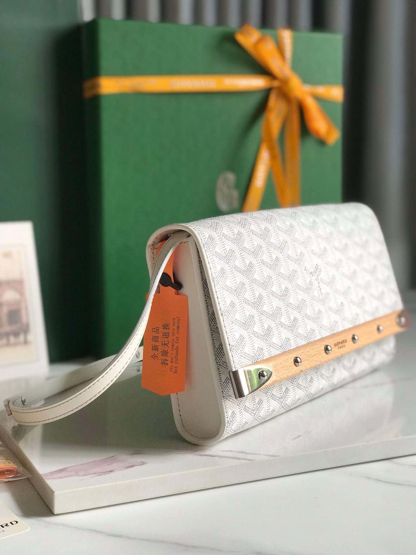 GOYARD MONTE-CARLO PM CLUTCH 25 IN WHITE GOYARDINE CANVAS