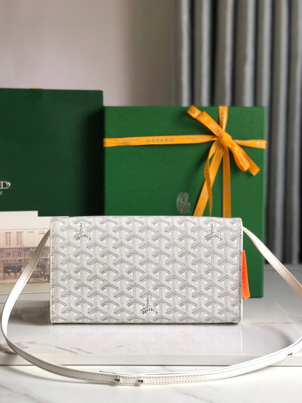 GOYARD MONTE-CARLO PM CLUTCH 25 IN WHITE GOYARDINE CANVAS