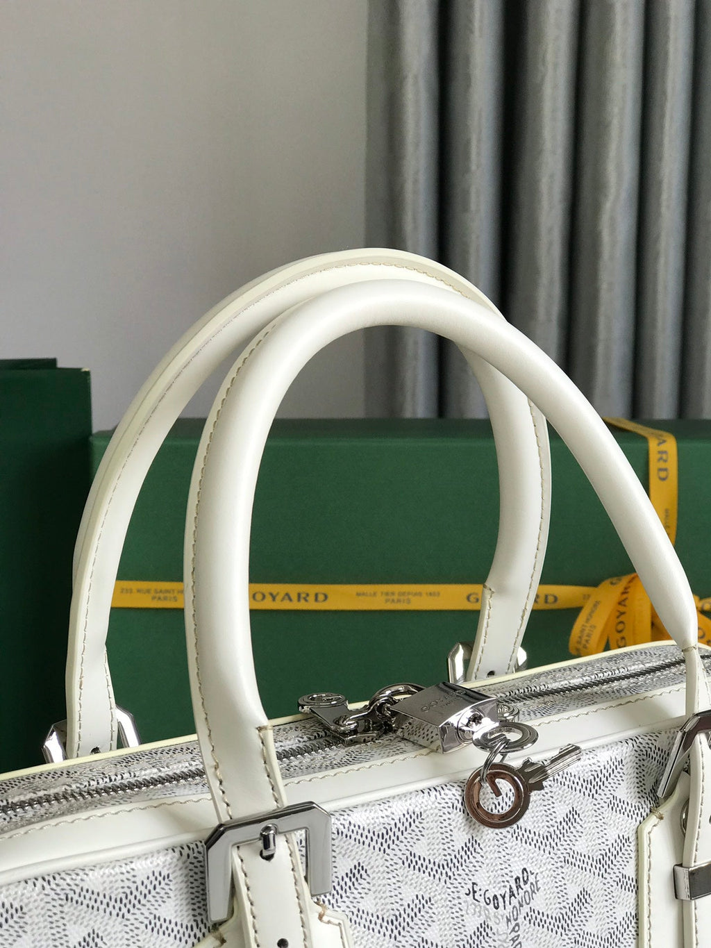 GOYARD AMBASSADE DOCUMENT CASE 35 IN WHITE GOYARDINE CANVAS