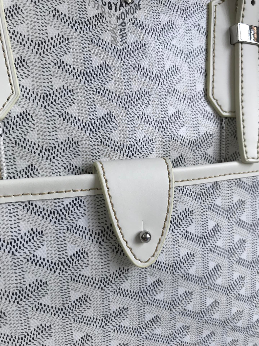 GOYARD AMBASSADE DOCUMENT CASE 35 IN WHITE GOYARDINE CANVAS