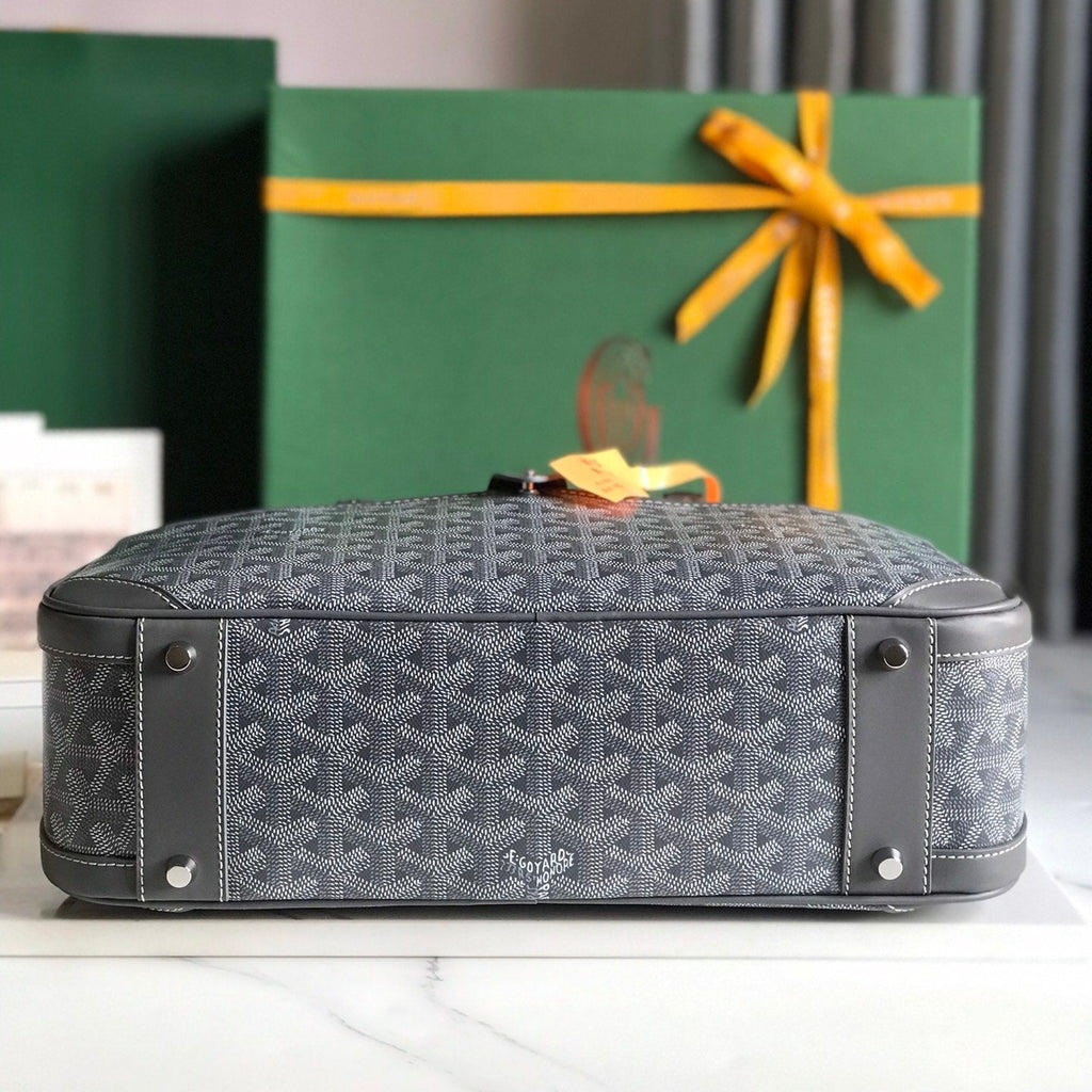 GOYARD SAINT JEANNE BAG 35 IN GREY GOYARDINE CANVAS AND CALFSKIN