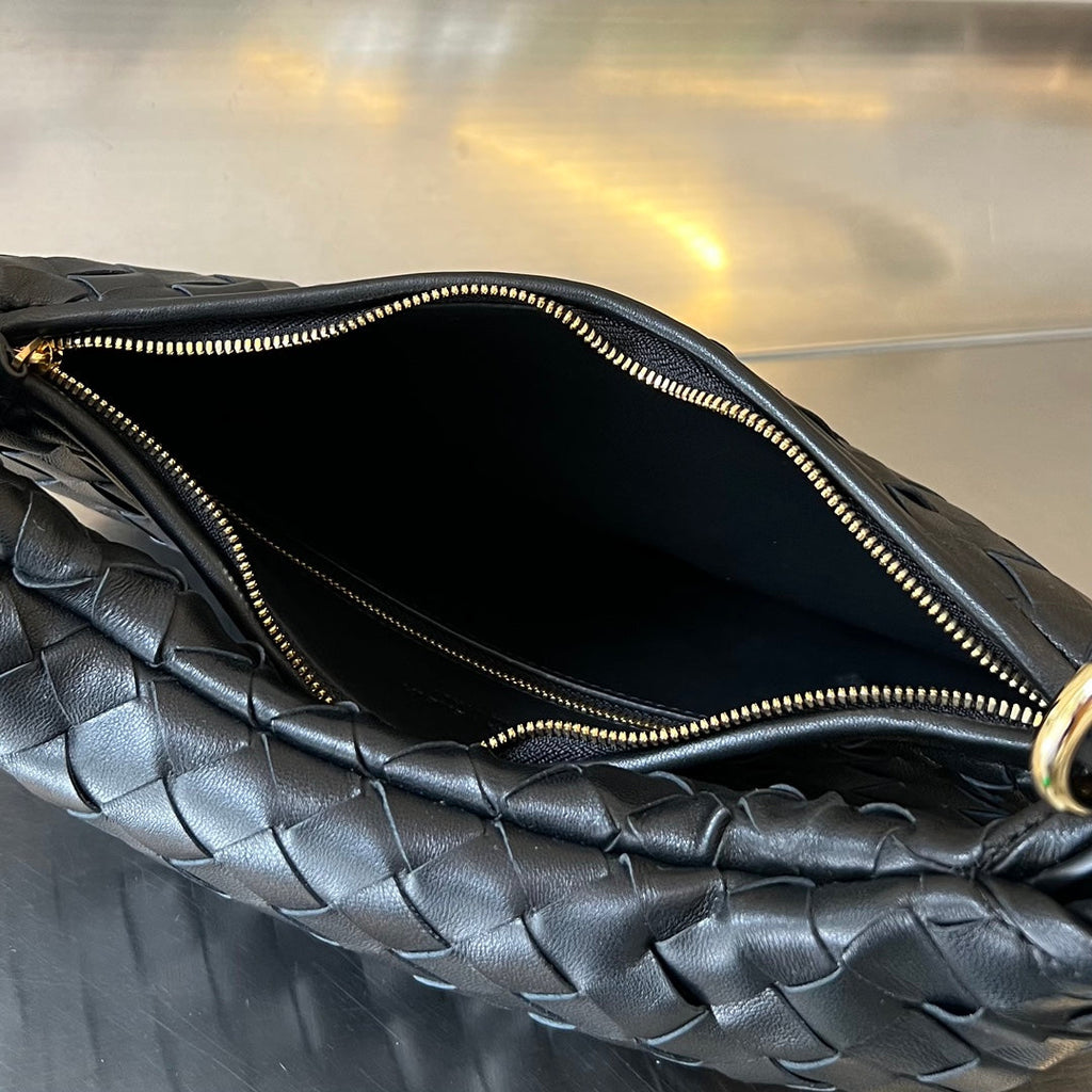 BOTTEGA VENETA MEDIUM GEMELLI 36 BLACK LAMBSKIN