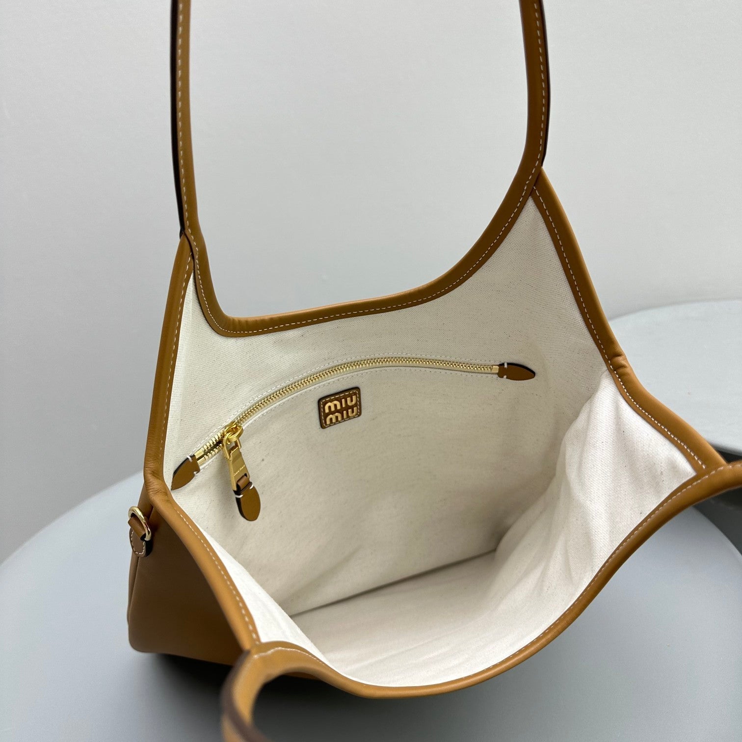 MIU MIU HOBO 40 TOTE IN GOLDENROD YELLOW CALFSKIN