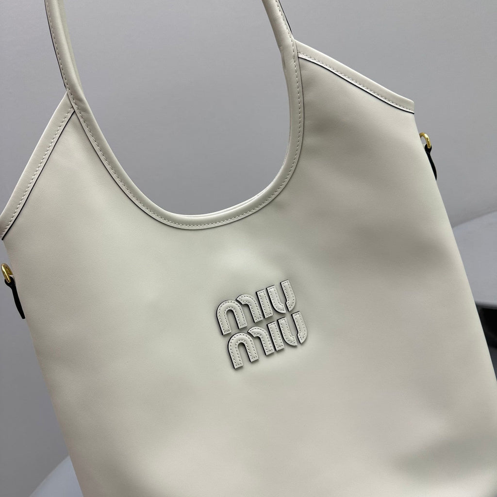 MIU MIU HOBO 40 TOTE IN WHITE CALFSKIN
