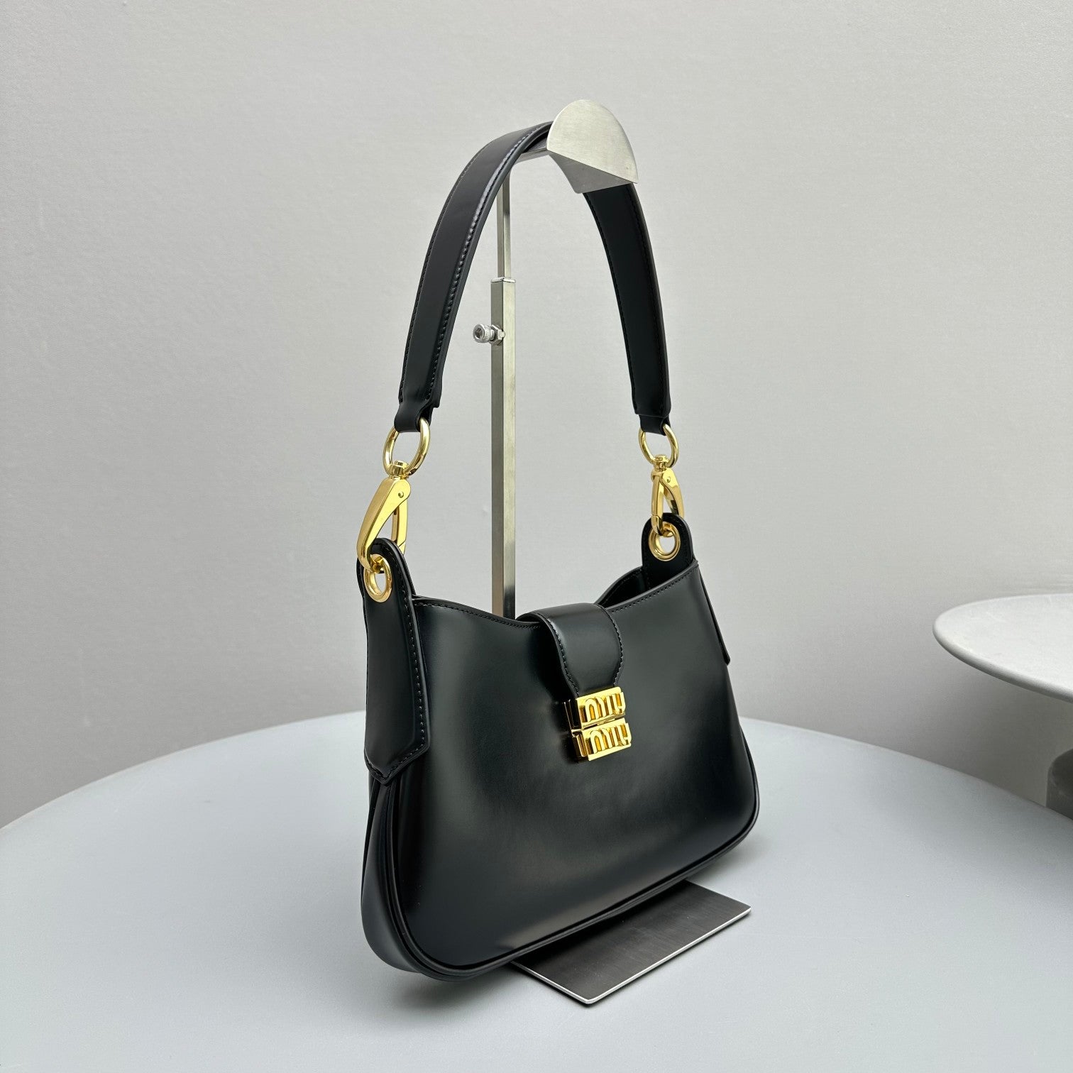 MIU MIU HOBO 28 CITY SHOUDER BAG IN BLACK CALFSKIN