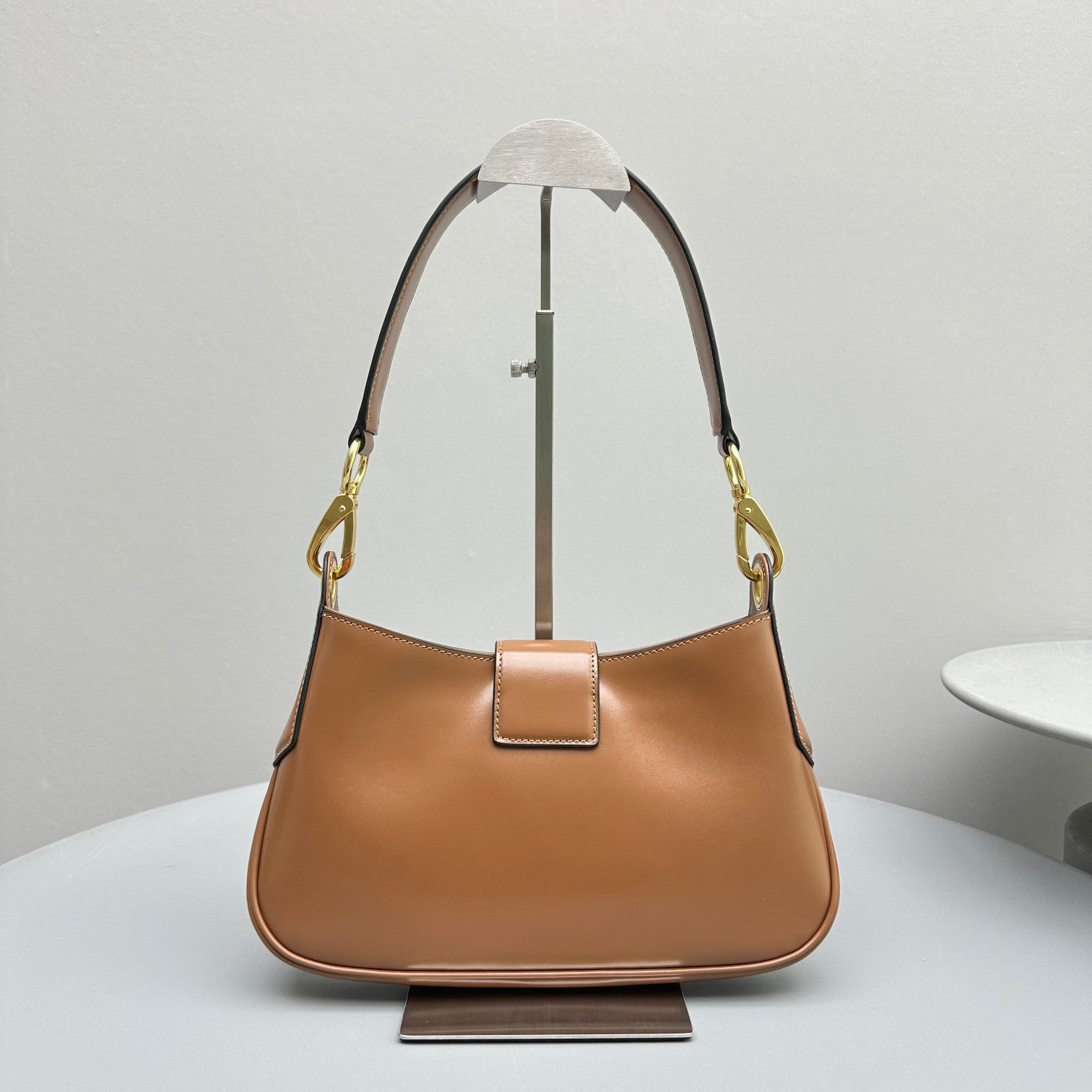 MIU MIU HOBO 28 CITY SHOUDER BAG IN CINNAMON BROWN CALFSKIN