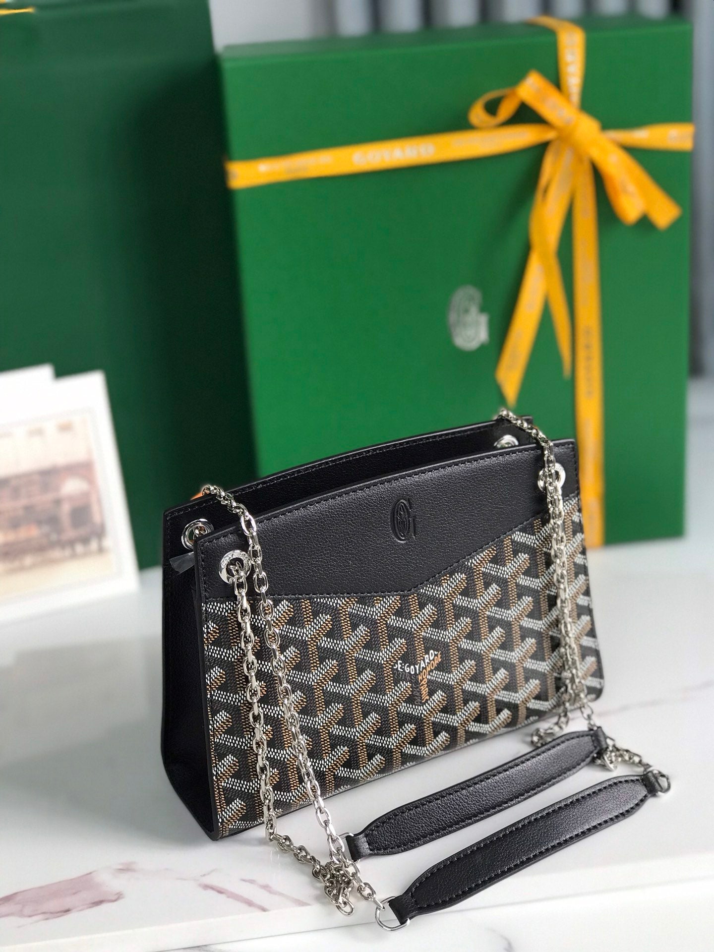 GOYARD ROUETTE STRUCTURÉ MINI BAG 21 IN BLACK GOYARDINE CANVAS AND CALFSKIN