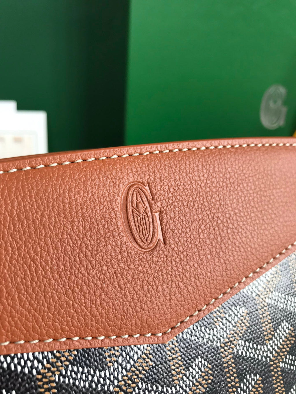 GOYARD ROUETTE STRUCTURÉ MINI BAG 21 IN BLACK GOYARDINE CANVAS AND TAN CALFSKIN