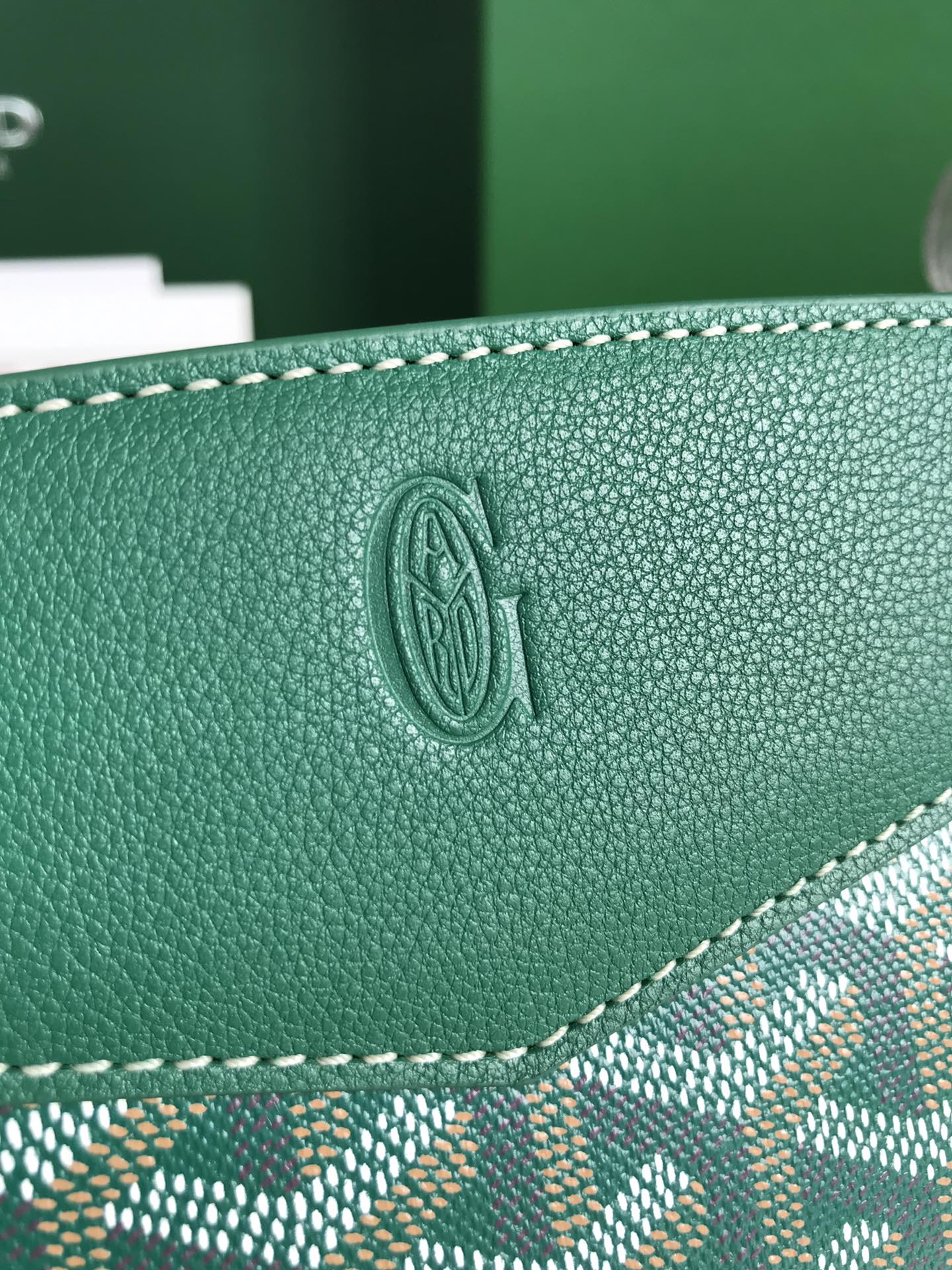 GOYARD ROUETTE STRUCTURÉ MINI BAG 21 IN GREEN GOYARDINE CANVAS AND CALFSKIN