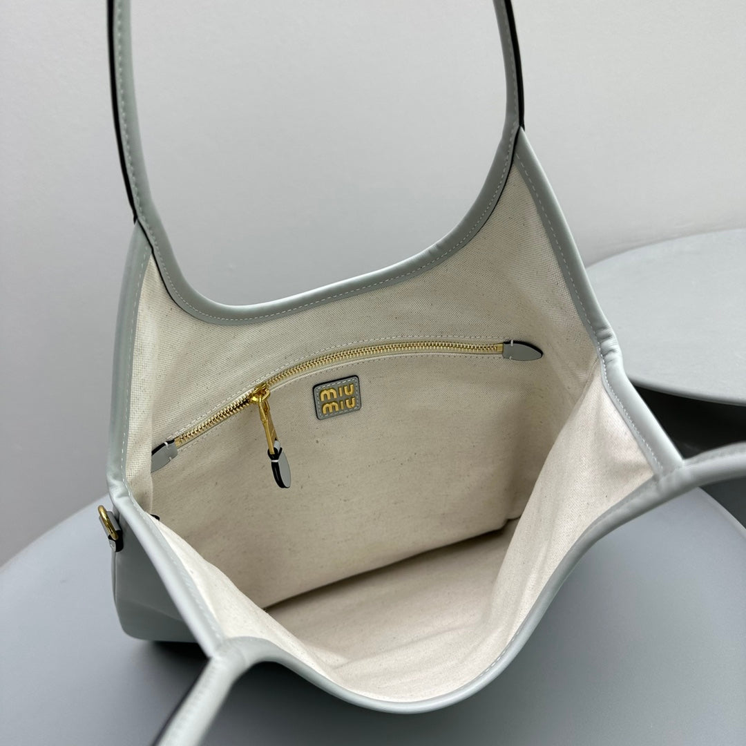 MIU MIU HOBO 40 TOTE IN LIGHT BLUE CALFSKIN