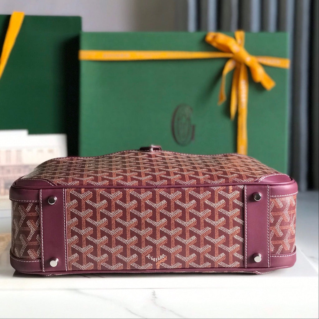 GOYARD SAINT JEANNE BAG 35 IN CANNON PINK GOYARDINE CANVAS AND CALFSKIN