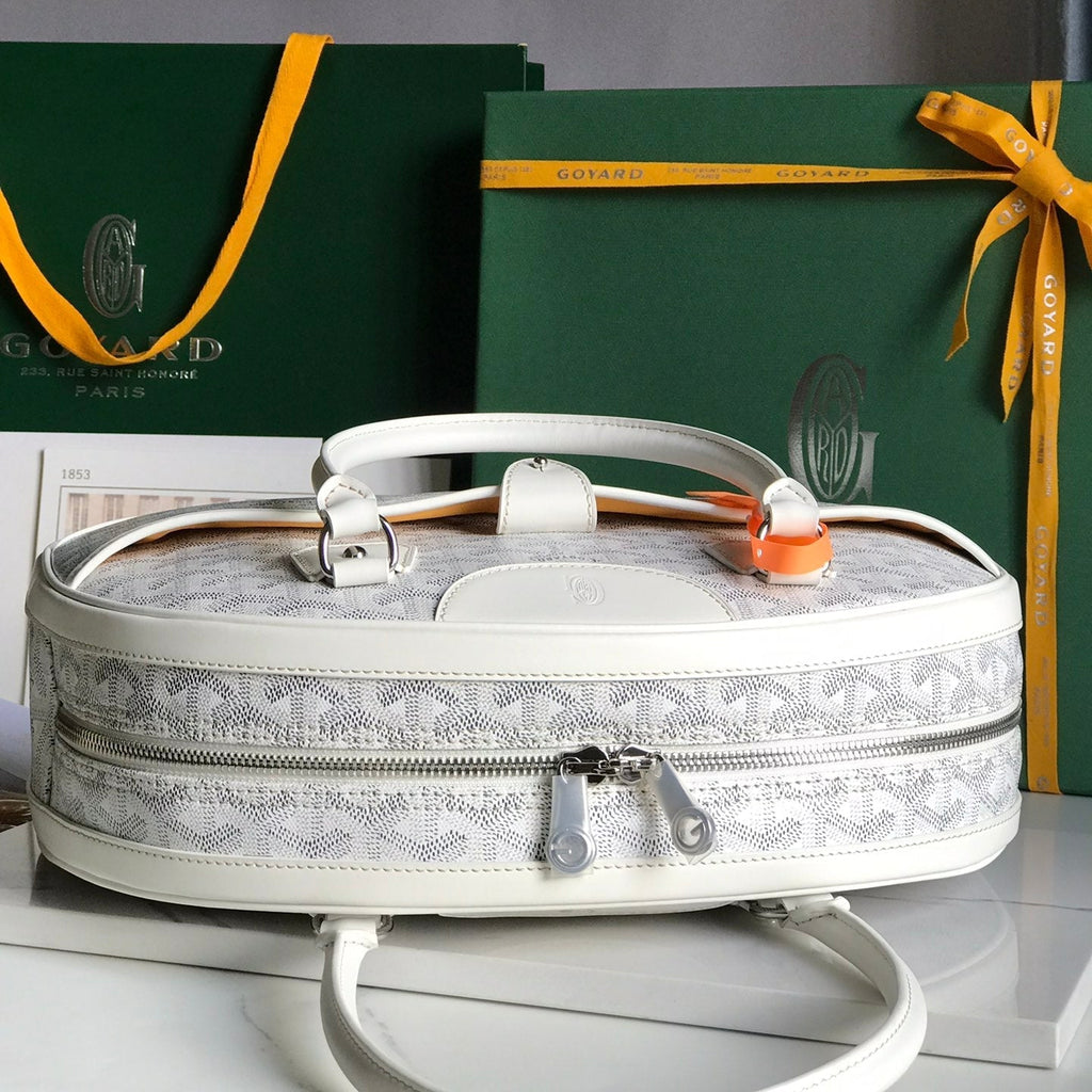 GOYARD SAINT JEANNE BAG 35 IN WHITE GOYARDINE CANVAS AND CALFSKIN