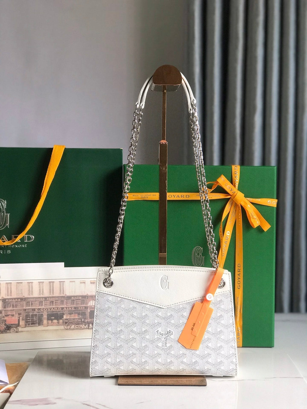 GOYARD ROUETTE STRUCTURÉ MINI BAG 21 IN WHITE GOYARDINE CANVAS AND CALFSKIN