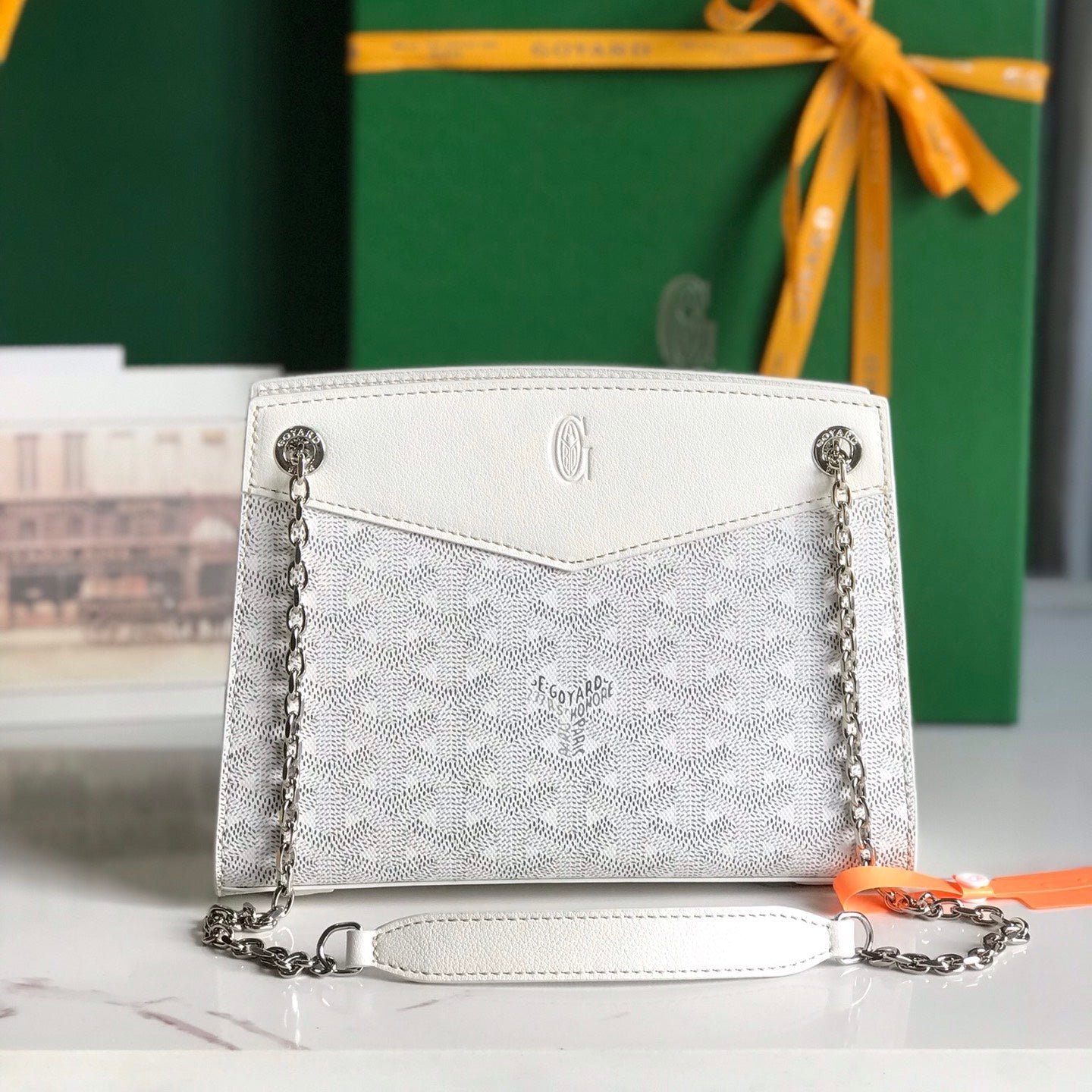 GOYARD ROUETTE STRUCTURÉ MINI BAG 21 IN WHITE GOYARDINE CANVAS AND CALFSKIN