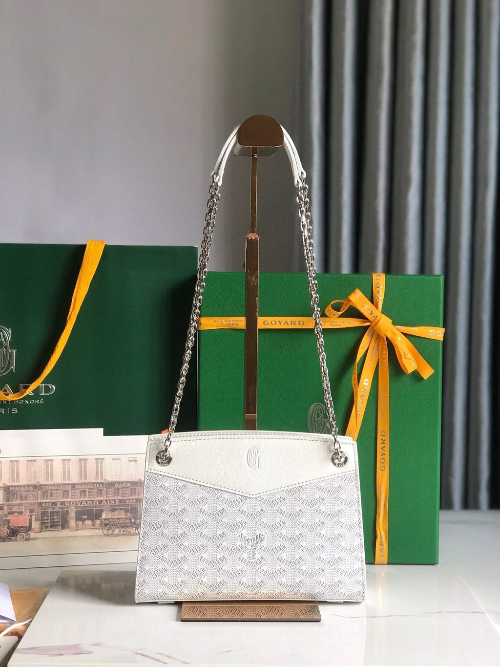 GOYARD ROUETTE STRUCTURÉ MINI BAG 21 IN WHITE GOYARDINE CANVAS AND CALFSKIN