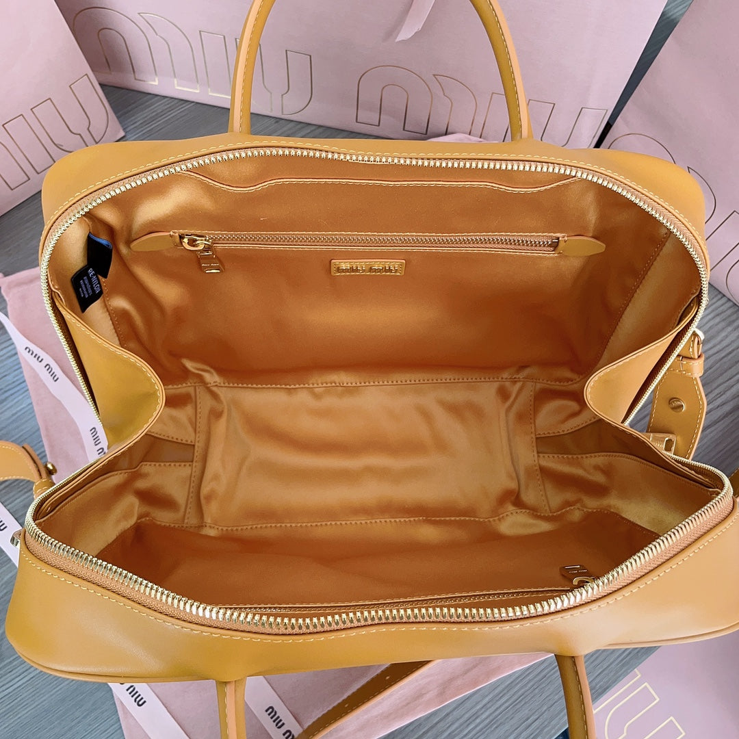 MIU MIU BEAU TOP HANDLE BAG 34 IN PERU BROWN CALFSKIN