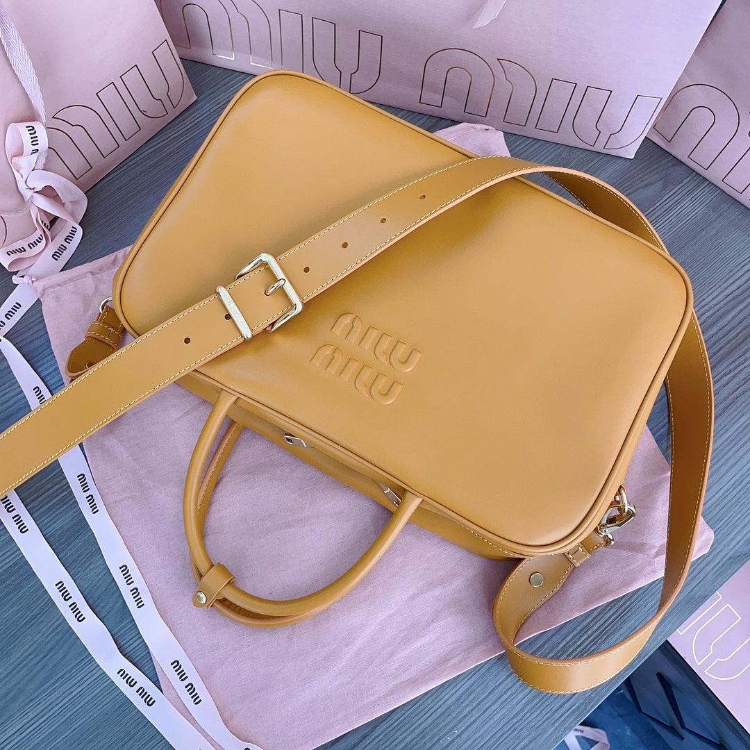 MIU MIU BEAU TOP HANDLE BAG 34 IN PERU BROWN CALFSKIN