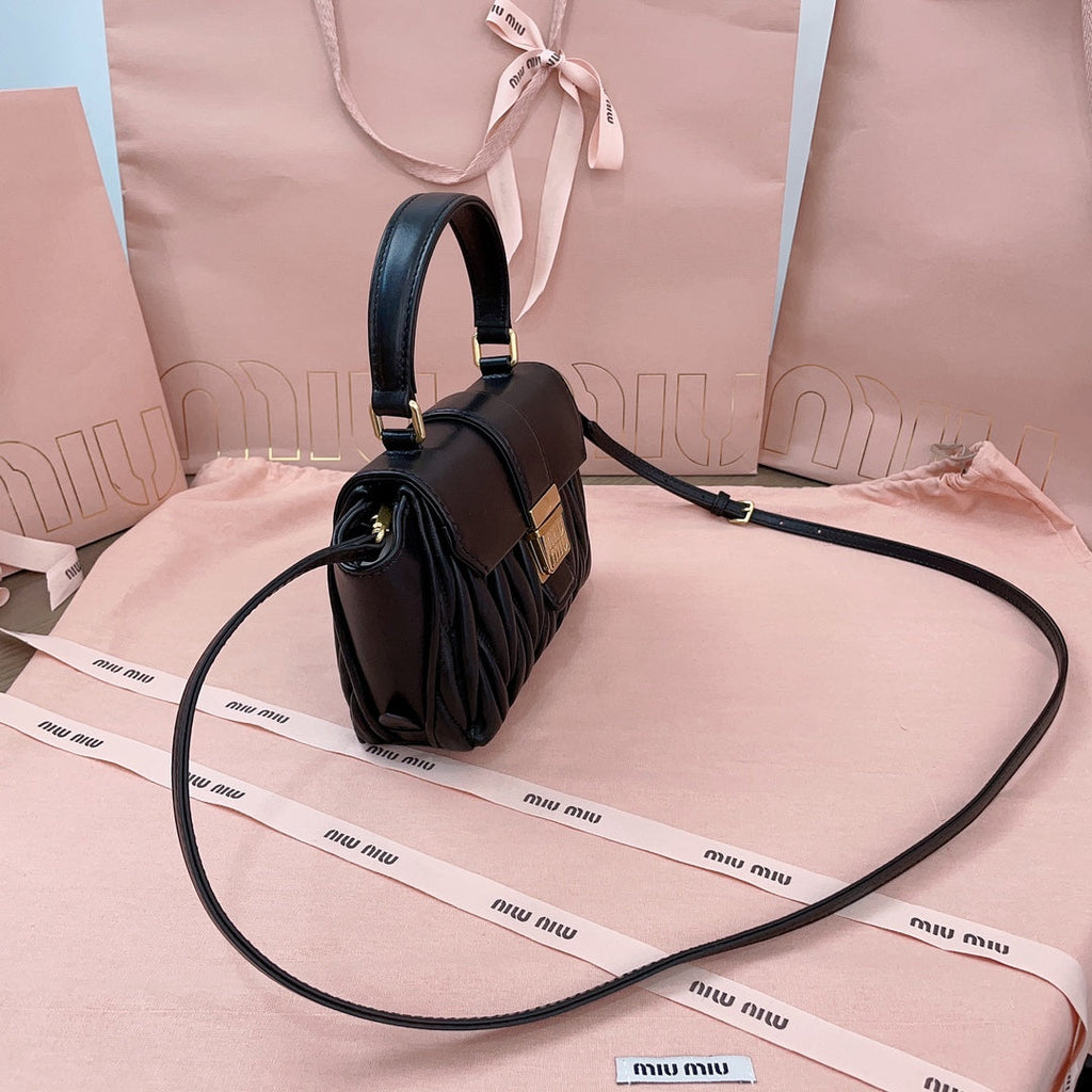 MIU MIU MATELASSÉ BAG 17 IN BLACK LAMBSKIN GOLD HARDWARE