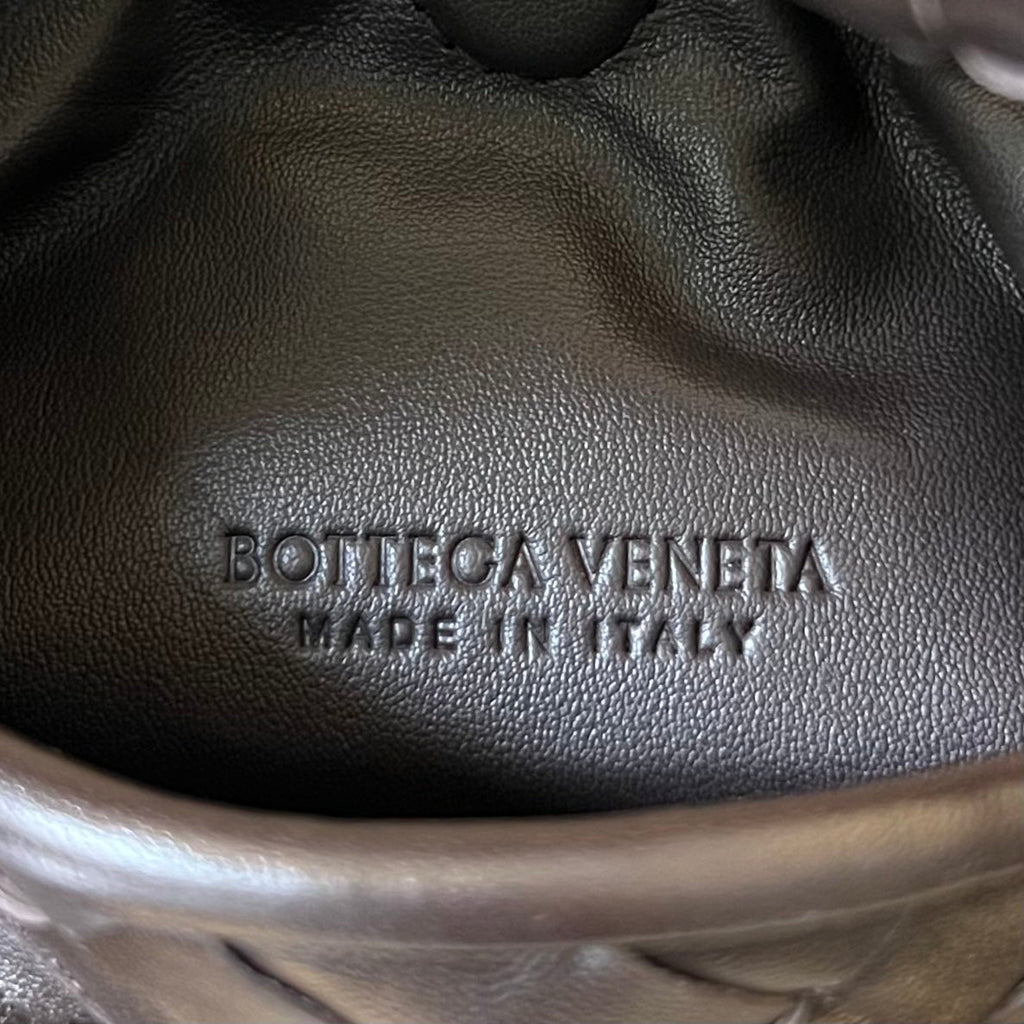 BOTTEGA VENETA MINI HOP 25 IN HICKORY BROWN CALFSKIN