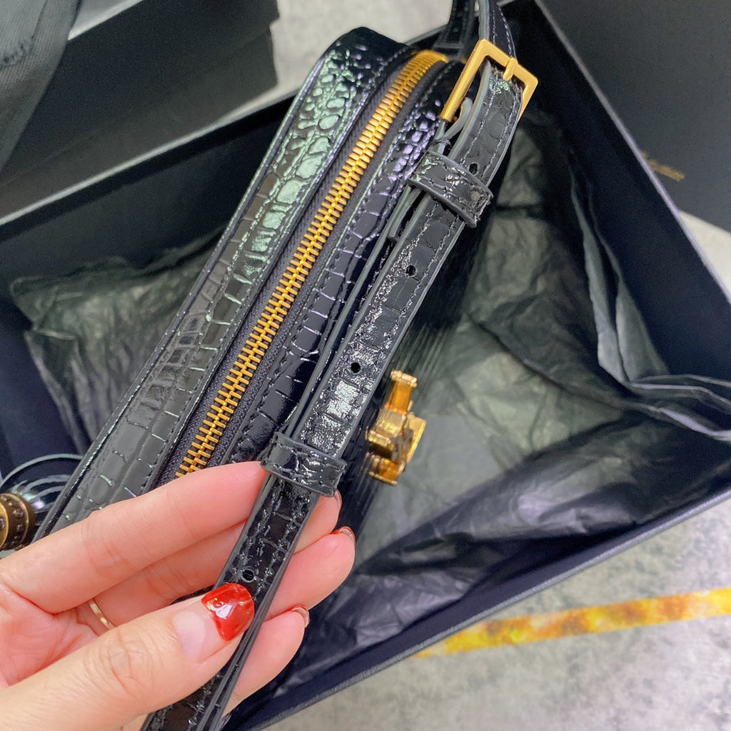 SAINT LAURENT LOU CAMERA BAG 23 IN BLACK CROCODILE PATTERN CALFSKIN GOLD LOGO
