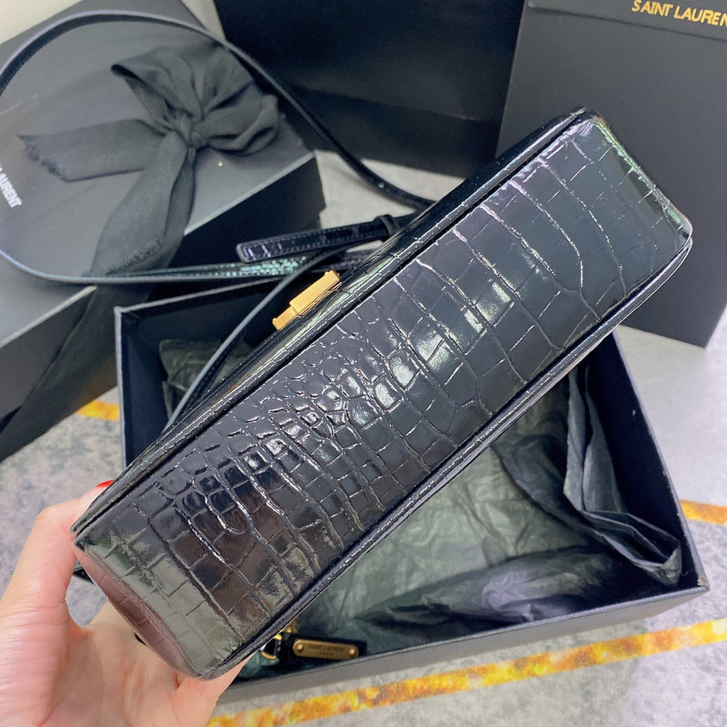 SAINT LAURENT LOU CAMERA BAG 23 IN BLACK CROCODILE PATTERN CALFSKIN GOLD LOGO