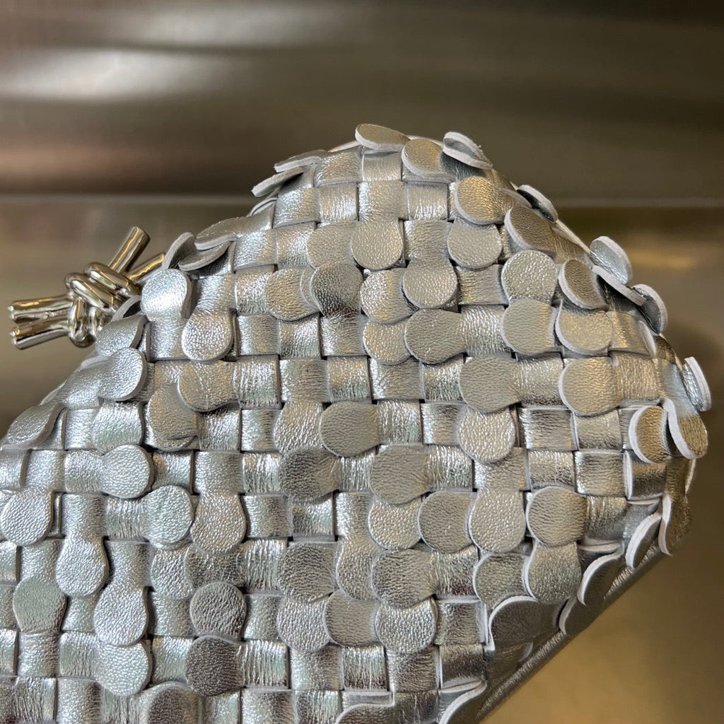 BOTTEGA VENETA SILVER KNOT 19 IN SILVER LAMBSKIN