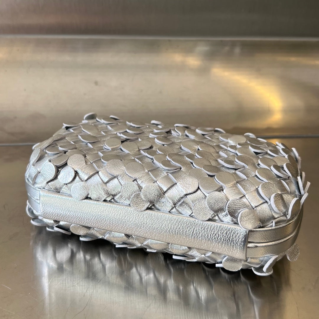 BOTTEGA VENETA SILVER KNOT 19 IN SILVER LAMBSKIN