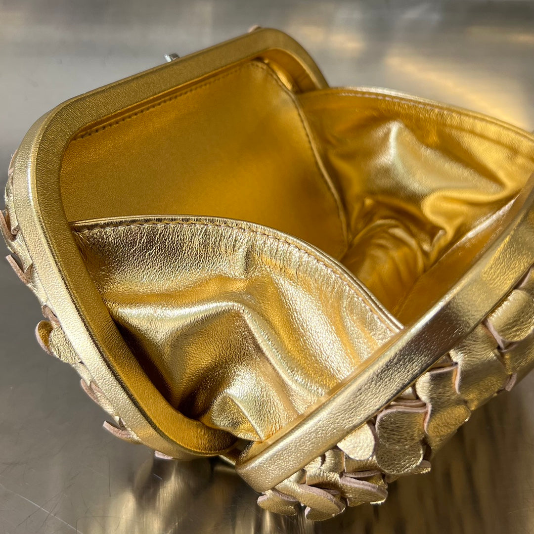 BOTTEGA VENETA SILVER KNOT 19 IN GOLDEN LAMBSKIN