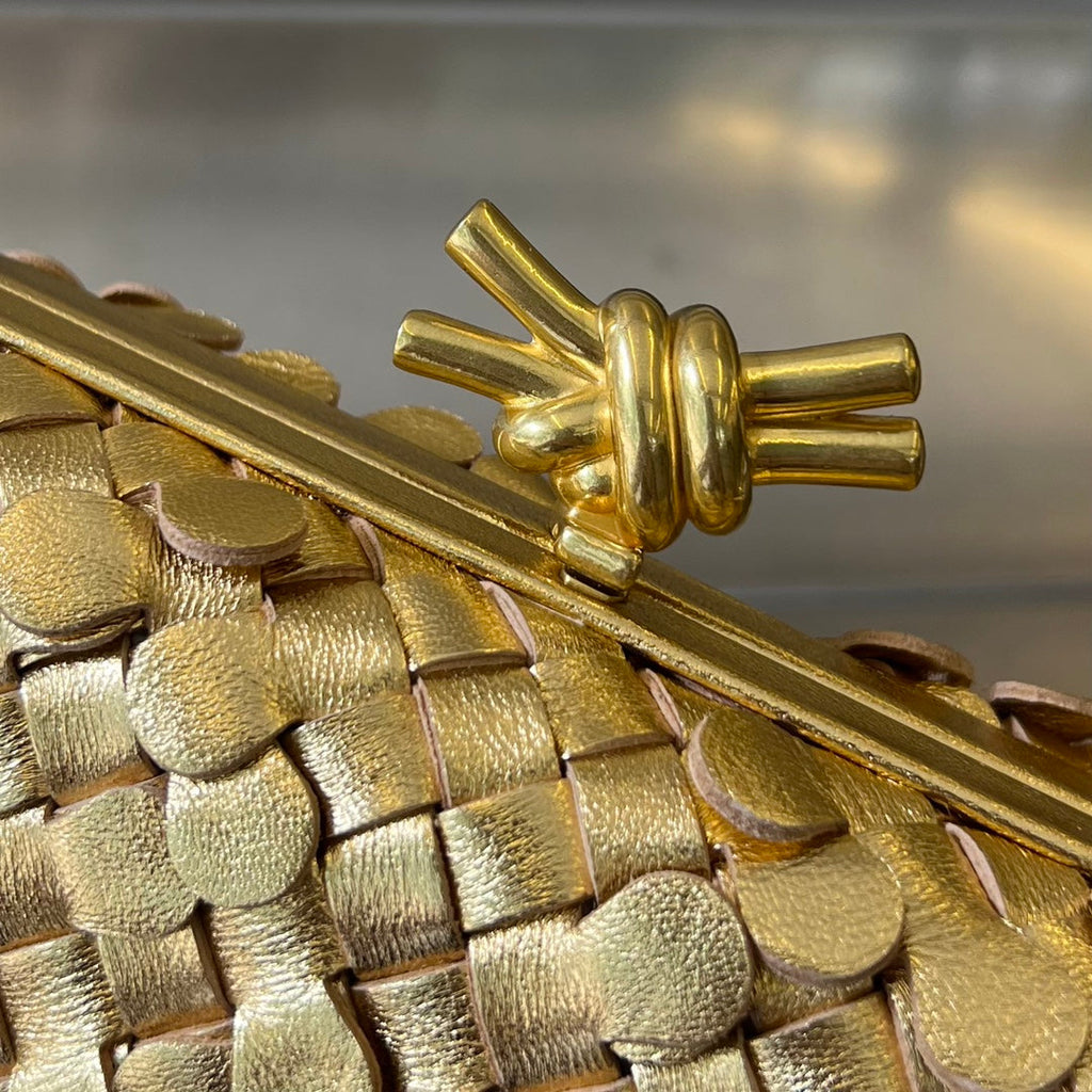 BOTTEGA VENETA GOLDEN KNOT 19 IN GOLDEN LAMBSKIN