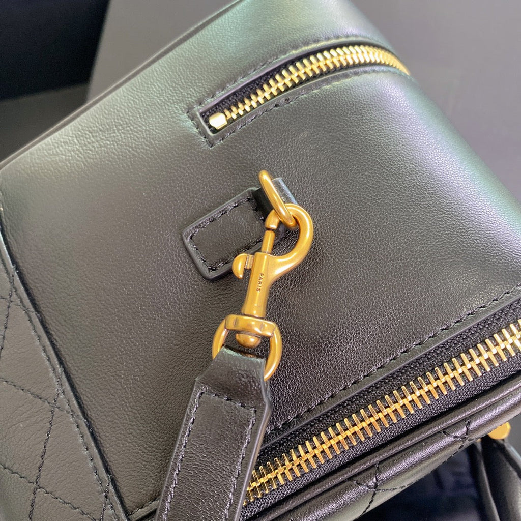 SAINT LAURENT TRAVEL BAG 31 IN KHAKI GREEN LAMBSKIN GOLD HARDWARE