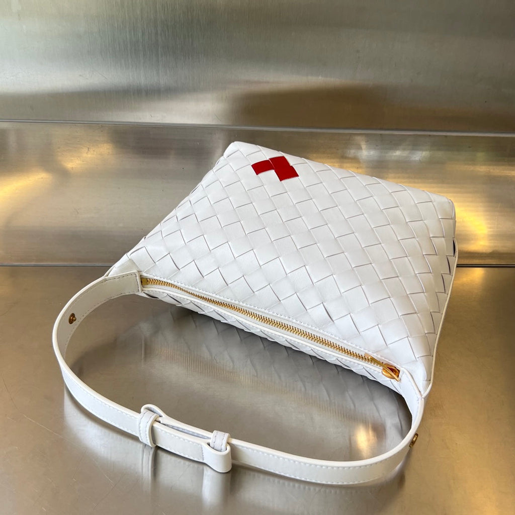 BOTTEGA VENETA WALLACE 22 BAG IN WHITE MIX RED CALFSKIN