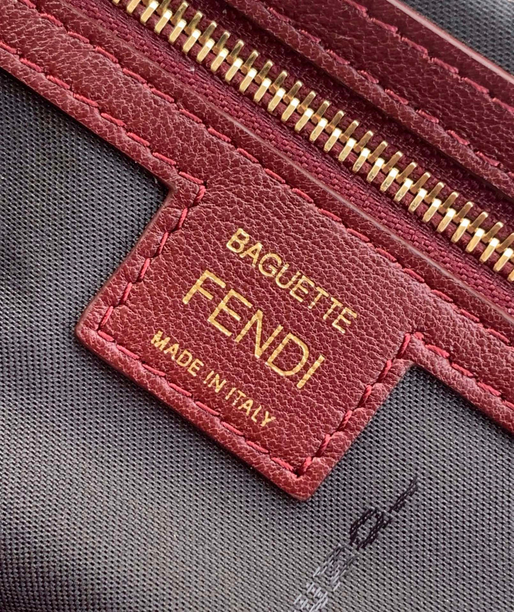 FENDI Fend Baguette 27 Bag With FF Motif Burgundy Leather Ghw